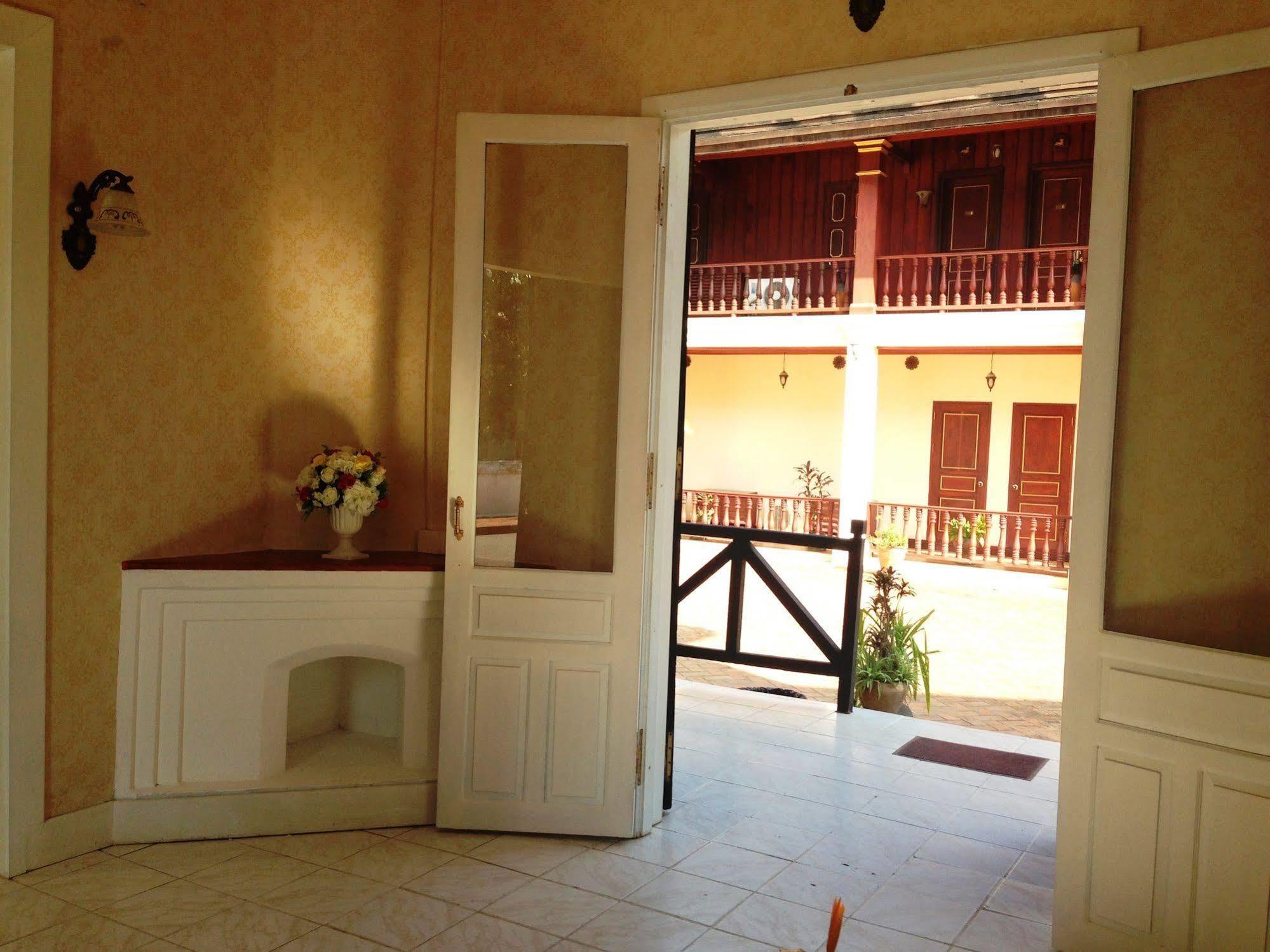 The View Pavilion Luang Prabang Extérieur photo